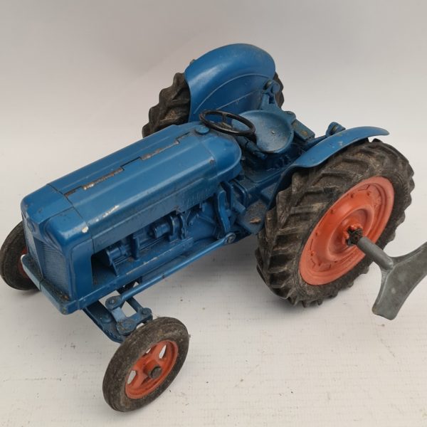 Vintage Toy Die Cast Chad Valley Clockwork Fordson Major Tractor No. M59