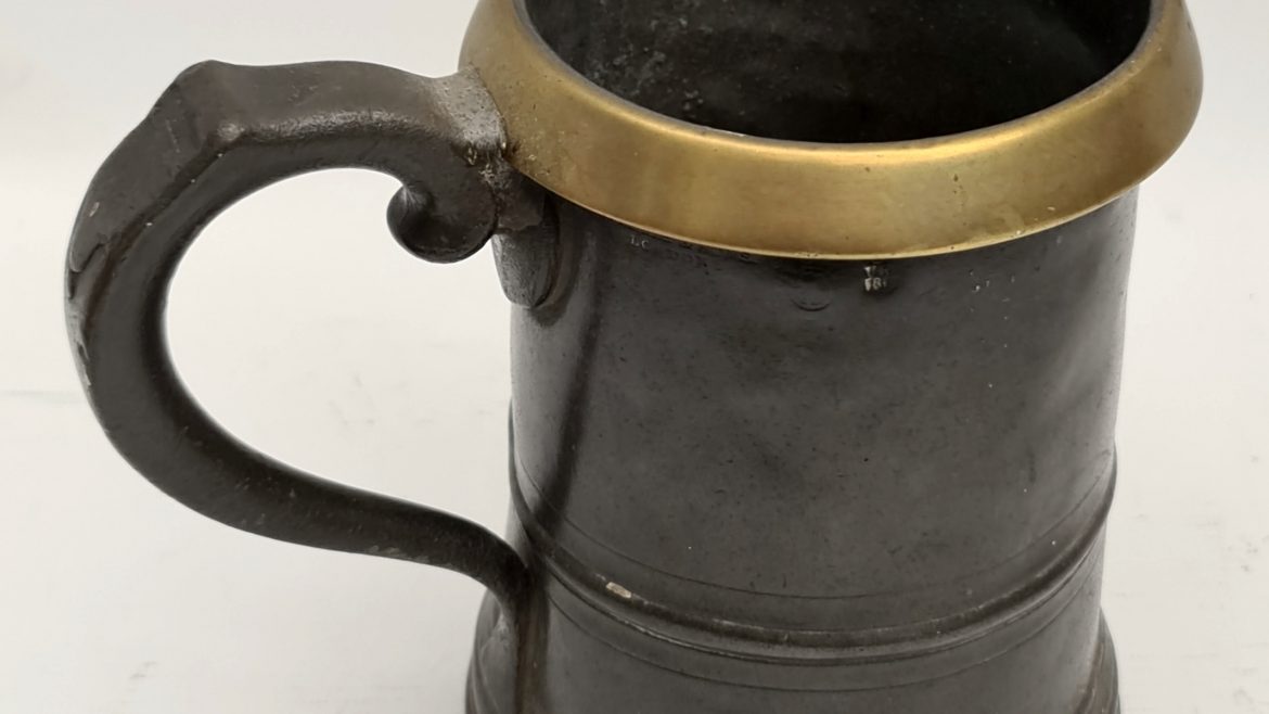 Antique George Farmiloe of London Victorian Quart Pewter Tankard With Brass Rim.