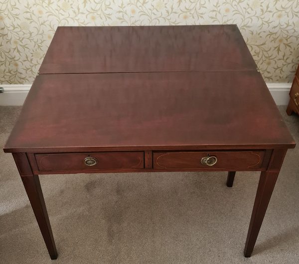 Georgian Side Table or Tea Table. Two front drawers with stringing. Stringing and inlay border to top of the table.