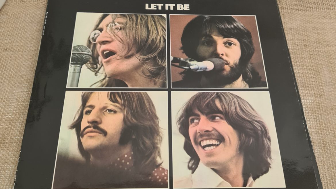 Collectable Beatles LP Record With Box Set Let It Be 1970. LP in Great condition. 168 Page book in good condition a few loose leaves.