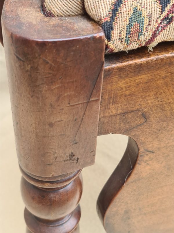 Victorian Mahogany Commode. Later Repairs to Seat and Pot Holding Area