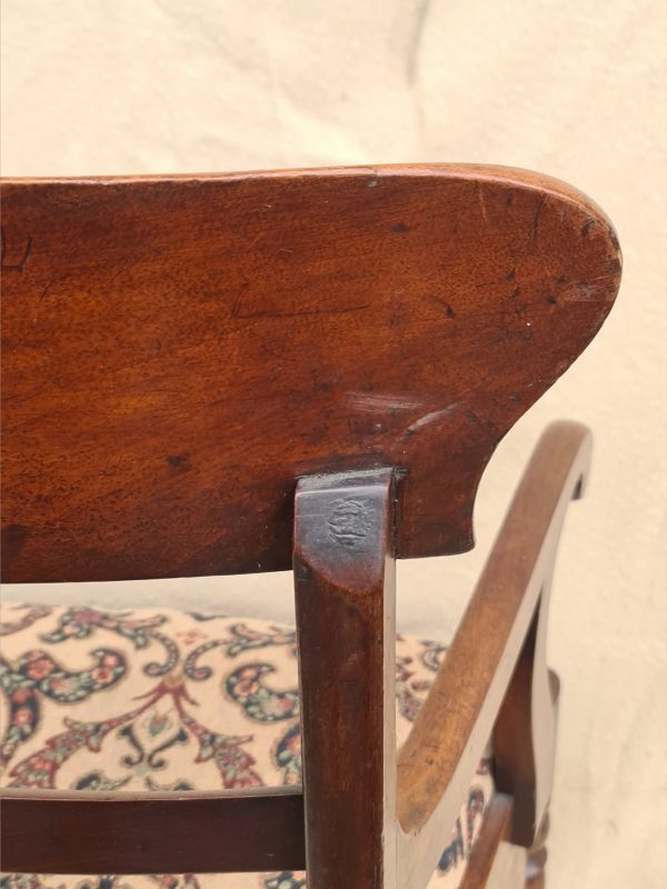 Victorian Mahogany Commode. Later Repairs to Seat and Pot Holding Area